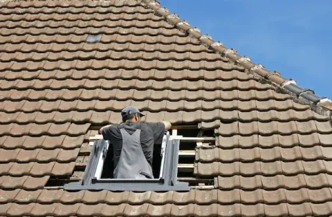 Pose de velux - La Chapelle-du-Bois
